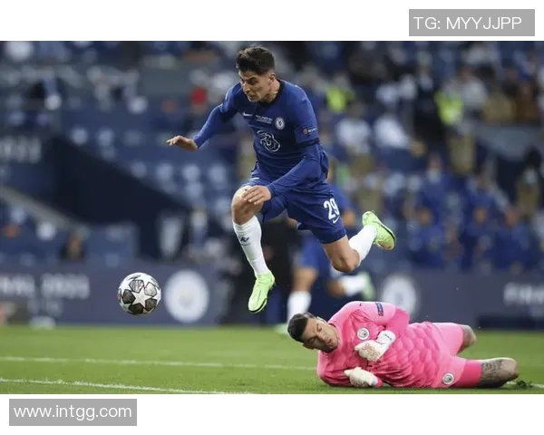 中超精彩对决本菲卡狂胜切尔西神扑瞬间引发全场热烈反响