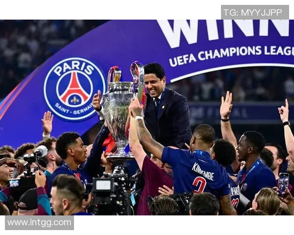 欧联杯精彩对决国米与巴黎圣日耳曼战成平局乌龙球成比赛转折点解析