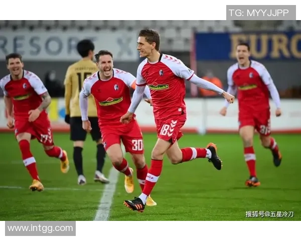 波尔图与皇马友谊赛战平绝杀时刻引发全场热烈反响