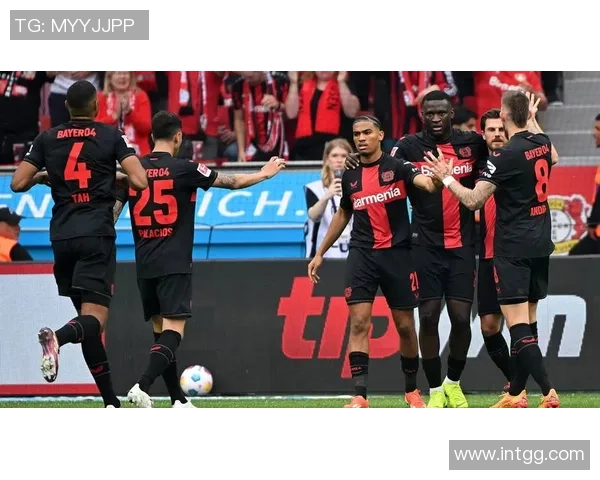 世界杯精彩对决多特蒙德大胜曼联全场沸腾补时进球成焦点分析