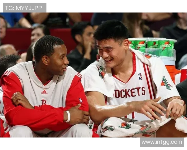 姚明与拉莫斯的跨界对话：体育巨星如何影响各自领域的未来发展