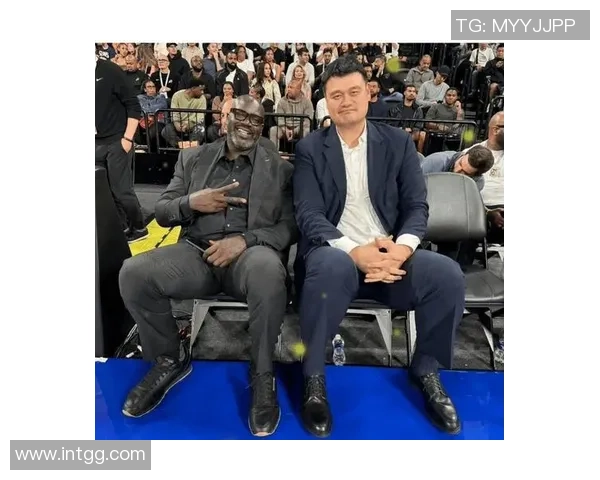 姚明与马龙同框瞬间表情引发热议网友纷纷点赞两位体育巨星的默契互动