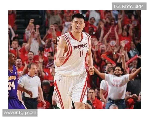 姚明的身高与体格到底有多壮实你知道吗揭秘他的运动生涯与健康秘诀 姚明的身高与体格到底有多壮实你知道吗揭秘他的运动生涯与健康秘诀